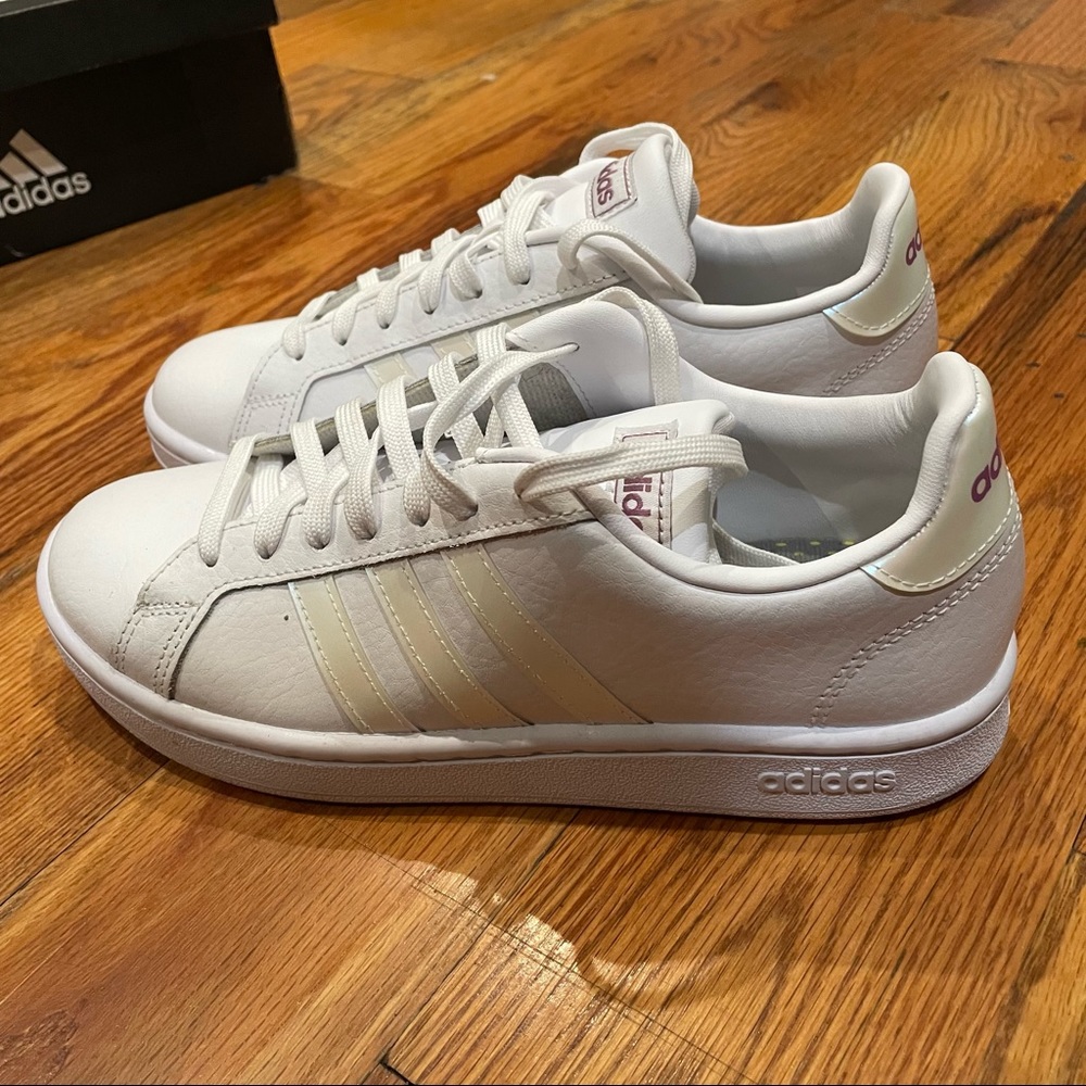 Adidas Tennis Shoes